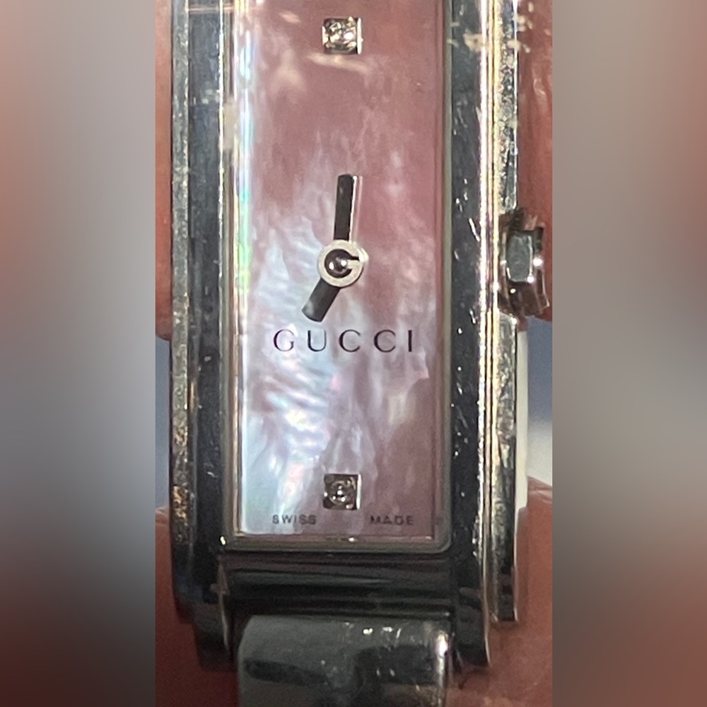 Authentic GUCCI G-Line 109 Diamonds and Mother of Pearl Watch